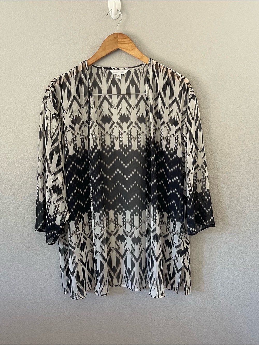 NWT Charming Charlie sheer open-front kimono cardigan geometric aztec size L